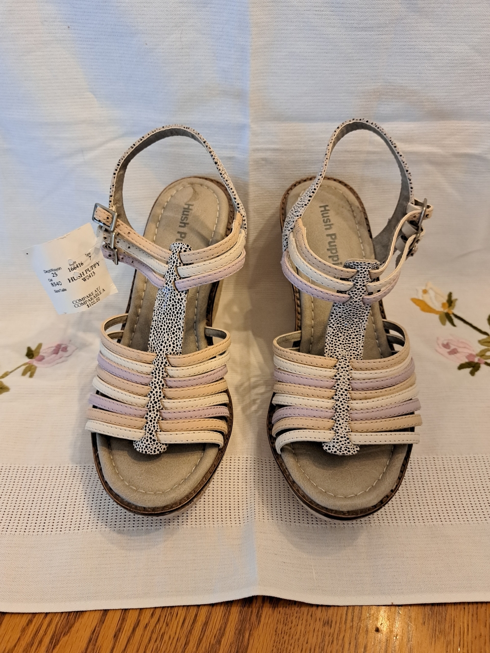 ❤️5/$25❤️Hush Puppies Strappy Leather Sandals in Blush and Light Taupe